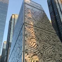 Panneau de façade décoratif moderne en aluminium découpé au laser Panneau d'ombrage en métal perforé