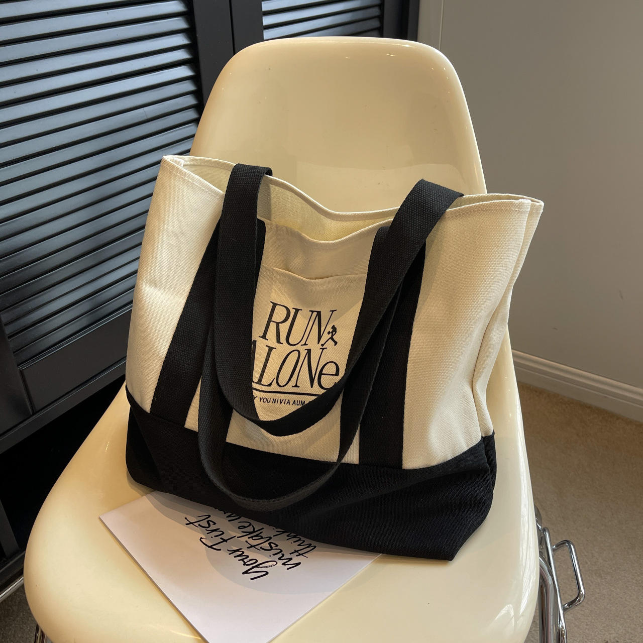 Black - inner pocket