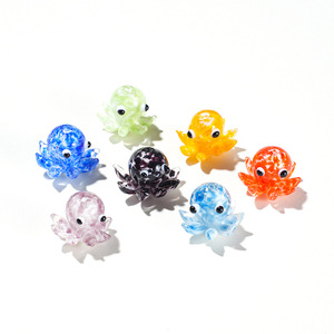 Perles de verre artisanales colorées en forme de pieuvre, mignonnes et douces, multicolores, accessoires DIY de style japonais pour bracelets et colliers - Product Image 1