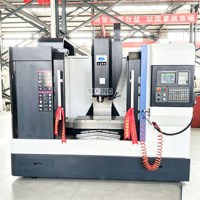 Centre d'usinage vertical CNC VMC850 VMC840, machine de fraisage CNC 3 axes pour pièces métalliques, machine-outil CNC