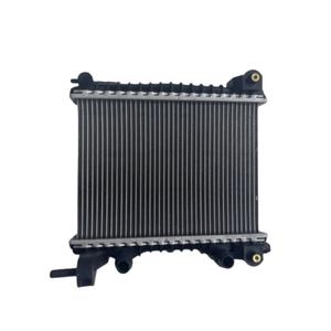 冷却ラジエータータンクAlfa Romeo Giulietta Stelvio用最新ベストセラーアップグレードアルミニウムOE 50540154効率的な熱放散 - Product Image 1