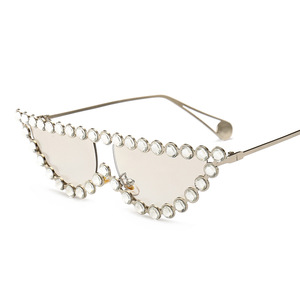 Occhiali da Sole Quadrati Blu Stile Cat Eye 2025, Montatura in Metallo, Occhiali in Acetato Blu dal Design Originale - Product Image 5
