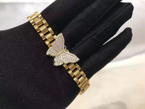 Bracciale Personalizzato in Acciaio Inossidabile con Ciondolo a Farfalla con Zirconi CZ e Pietra Portafortuna, Stile Nugget Rollie - Product Image 2