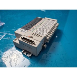 Vanne solénoïde miniature SMC SO1A31N-5-C4 utilisée comme pièce détachée pour équipement semi-conducteur d'occasion - Product Image 6