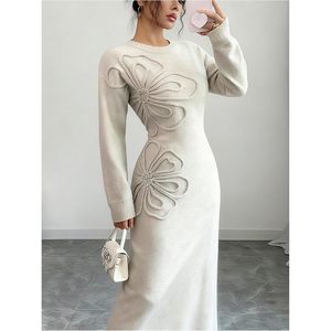 Vestido de Punto Floral 3D Personalizado para Mujer, Manga Larga, Cuello Redondo, Corte Ajustado, Vestido Largo para Otoño e Invierno, Cintura Natural - Product Image 4