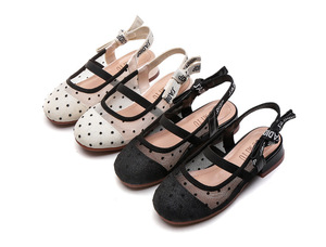 Sandalias de Niña Estilo Coreano con Lunares de Moda Verano 2026, Zapatos de Princesa para Niñas Pequeñas, Zapatos Cerrados para Niñas Mayores - Product Image 1