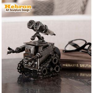 Set di Tre Sculture in Metallo Retrò: Carri Armati, Aerei e Sculture Metalliche, Ornamenti Artigianali per Soggiorno e Composizioni Floreali <span class=keywords><strong>da</strong></span> Scrivania - Product Image 1