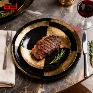 Assiette à dîner en verre <span class=keywords><strong>noir</strong></span> <span class=keywords><strong>et</strong></span> <span class=keywords><strong>or</strong></span>, 10 pouces, qualité alimentaire, passe au lave-vaisselle, vente en gros, certifiée FDA LFGB - Product Image 1