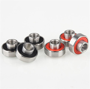 Sfere A Gola profonda Cuscinetto A Sfere <span class=keywords><strong>608</strong></span> Cuscinetti Cuscinetti di Skateboard Costruito in Distanziatori - Product Image 1