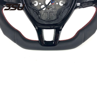 Volant sport en cuir et fibre de carbone à quatre branches avec bouton de klaxon, nouveau design amélioré pour Volkswagen MK7 MK8 MK6 MK5 Touareg