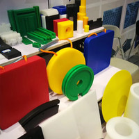 Fabrication de tiges en nylon POM colorées en plastique Barre mc en nylon rouge Tiges en plastique