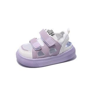 Çocuk erkek ve kız için yaz ayakkabı toptan moda bebek yürüyüş ayakkabı yeni tasarım kauçuk yürümeye başlayan düz çocuk sandaletleri - Product Image 5