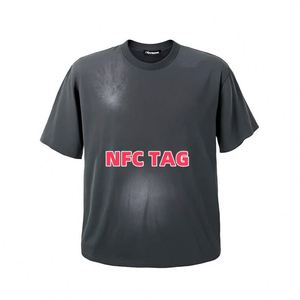 T-shirt unisexe de haute qualité avec impression NFC personnalisée, style streetwear, imprimé lettres vintage, coupe oversize pour homme - Product Image 4
