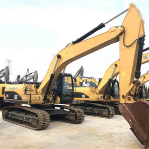 Excavadora de cadenas Caterpillar 325C usada, de fácil mantenimiento y en buen estado de funcionamiento - Product Image 4