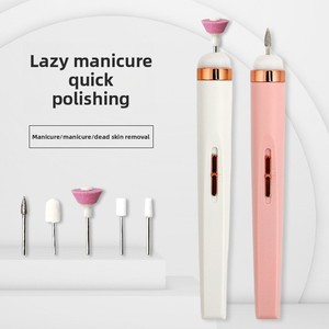 Adecuado para uso doméstico y venta ambulante, esta pequeña máquina pulidora de uñas, removedora de cutículas, set de manicura y esmeriladora de uñas. - Product Image 1