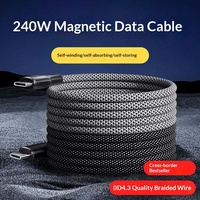 Câble de données tressé à absorption magnétique Type-C 240W pour une charge super rapide pour téléphone portable