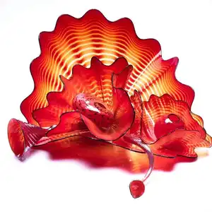 New Arrival Custom Kinds of Size Home Lobby Craft Table Modern Red Murano Glass Crafts