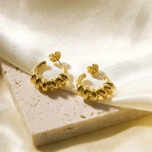 EManco Nuevos Pendientes de Aro Geométricos de Acero Inoxidable, Chapados en Oro de 18K, Elegantes y Exagerados, Joyería para Oreja de Mujer, Compromiso - Product Image 6