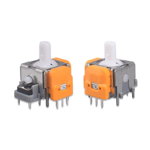 Joystick à effet Hall pour PS5/Xbox/PS4/Switch Pro Mécanisme réglable de haute précision Compatibilité universelle Pas de zone morte - Product Image 1