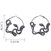 Boucles d'oreilles créoles serpent noir gothique punk antique, motif serpent torsadé, style affirmé, bijoux de fête