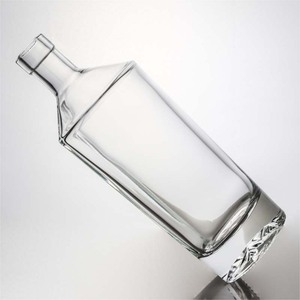 Bouteille de <span class=keywords><strong>whisky</strong></span> en <span class=keywords><strong>verre</strong></span> polygonal de 750 ml, bouteille de tequila à base de montagne, bouteille à facettes, conteneur à gin à fond épais - Product Image 3