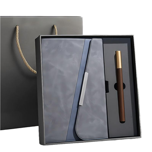 Ensemble cadeau de carnet en cuir A5 avec logo en relief, papeterie de luxe pour le bureau, avec stylo en bois, bloc-notes en cuir personnalisé avec logo - Product Image 2