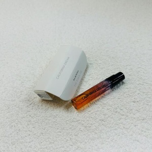 Sets de Viaje de Perfume Floral en Spray al por Mayor y Mini Fragancias Frescas para Amantes del Perfume en Movimiento - Product Image 3