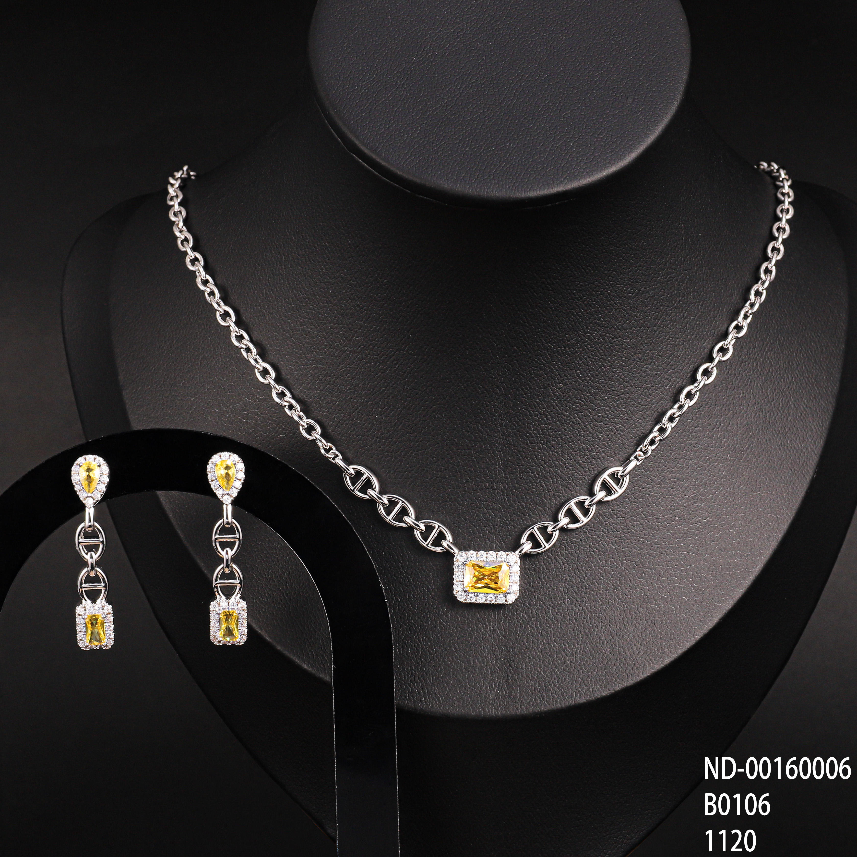 สีเหลือง