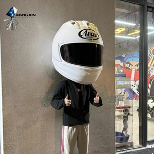 Estatua de casco de fibra de vidrio personalizable, decoración de negocios versátil para cafeterías, puestos de <span class=keywords><strong>comida</strong></span>, centros de mensajería y atracciones turísticas - Product Image 3