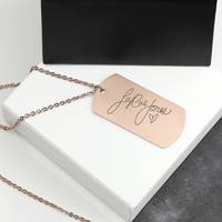 Pendentif personnalisé de style militaire en acier inoxydable mat gravé Collier à la mode Cadeau personnalisé parfait pour papa pour la fête des pères