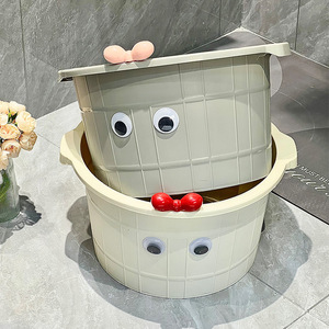 Round Plastic Foot Bath Bucket With Big Eyes And Bow Durable Massage Basin For Home Or Dormitory Use - Product Image 2