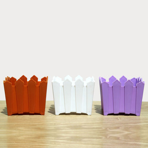 Vaso da Giardino in Plastica Yicai con Forma Geometrica e Recinzione Solida per Piccoli Giardini - Product Image 6