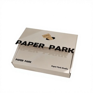 Cajas de Envío Personalizadas con Proceso de Huecado, Forro de Esponja con Relieve, Embalaje de Ropa Muy Elegante, Desempaquetado Sorprendente - Product Image 1