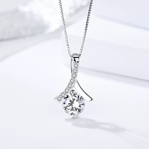 Haute qualité S925 argent Sterling femme clavicule chaîne collier un carat diamant à la mode Mossan en forme d'éventail Design cadeau - Product Image 5