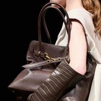 Sac à main de créateur en cuir de haute qualité Sac fourre-tout en cuir de vache Sac à bandoulière tendance de grande capacité pour femmes