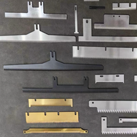 Top We Factory Supply Couteaux dentelés en forme de T en acier inoxydable sûrs pour l'industrie des emballages alimentaires