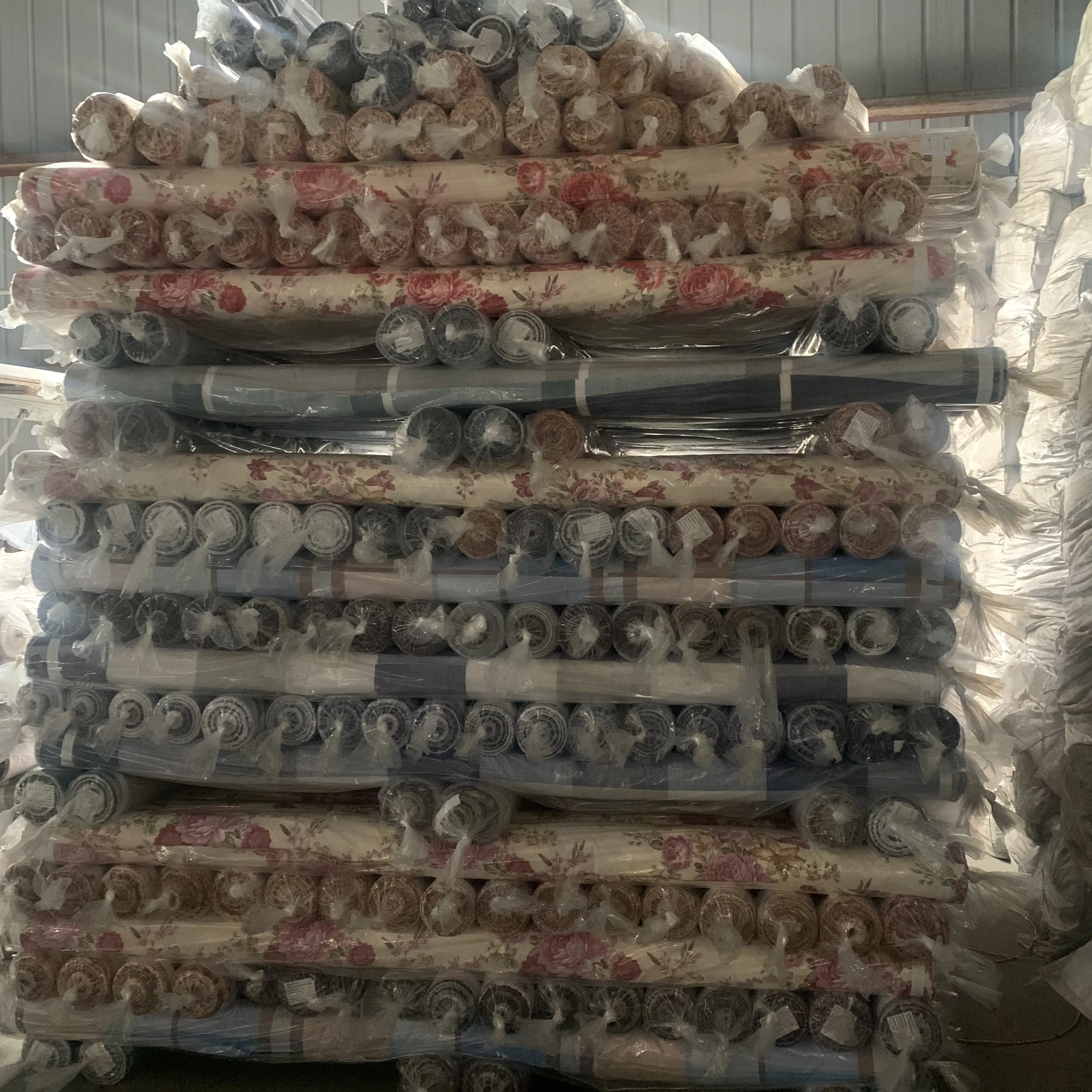 Factory export best price Pigment fabric 70 GSM 230cm 100% Polyester plain woven fabric make curtain and mattress