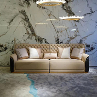 Italienisches Luxus-Recksofa mit Massivholz und echtem Leder für moderne Villen für moderne Wohnzimmer