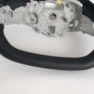 Volant de voiture en cuir perforé chauffant personnalisé de haute qualité pour Chevrolet <span class=keywords><strong>Corvette</strong></span> C8 2020 2021 - Product Image 6