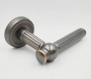Antique <span class=keywords><strong>Brass</strong></span> Slim LEVER loại nhôm cửa xử lý trên <span class=keywords><strong>Rose</strong></span> - Product Image 3