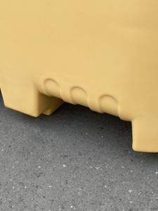 Réservoir de poissons isolé en plastique Rotomold Commercial 660L Aquaculture Glacière pour le stockage des aliments de transport maritime et les fruits de mer vivants - Product Image 6