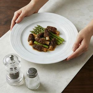 Assiette ronde en céramique blanche, assiette à steak en porcelaine, vaisselle pour la maison et les fêtes - Product Image 3
