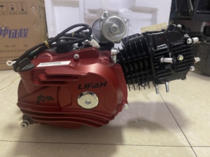 เครื่องยนต์ 140 ซีซี สูบเดียว CDI 4 จังหวะ คลัตช์อัตโนมัติ สตาร์ทเท้า 4 เกียร์ ระบายความร้อนด้วยน้ำ แบบแนวนอน ใหม่ เครื่องยนต์ 5 เกียร์ 140 ซีซี Si - Product Image 3
