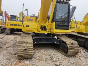 Prêt-à-utiliser 200 Grande pelle hydraulique de marque japonaise de 20 tonnes sur chenilles avec pompe à moteur et composants de boîte de vitesses 100% - Product Image 4