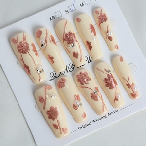 Uñas Acrílicas de Lujo Hechas a Mano al por Mayor, Forma Cuadrada y Ataúd, Largas, con Cobertura Completa 3D, Puntas Francesas, Diseño de Mariposa/Estrella - Product Image 3