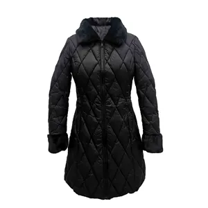 OEM özel toptan bayanlar kirpi ceket kış kadın hafif aşağı görünüm kadın ceketler palto kadınlar için kürk yaka ile