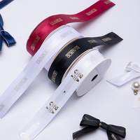 Boîte d'Emballage Cadeau de Noël Personnalisée, Ruban Décoratif Couleurs Satinées avec Logos Imprimés, en Soie, Polyester et Organza