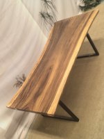 Planche de comptoir en bois massif Raintree avec bord naturel, dalles de table à manger en bois massif avec bord naturel pour usage domestique et hôtelier
