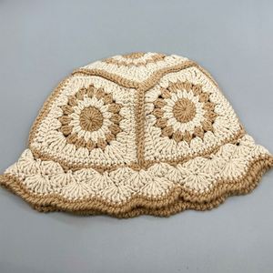 Sombrero de Pescador de Ganchillo Floral Hecho a Mano, Suave, Tejido, Unisex, Casual, para Invierno, Pesca y Viajes - Product Image 3