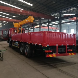 رافعة محمولة على شاحنة بحمولة <span class=keywords><strong>25</strong></span> طن من المورد الصيني بمعيار CE طراز SQ25SK5Q مع ذراع ثابت وهيكل قوي - Product Image 1